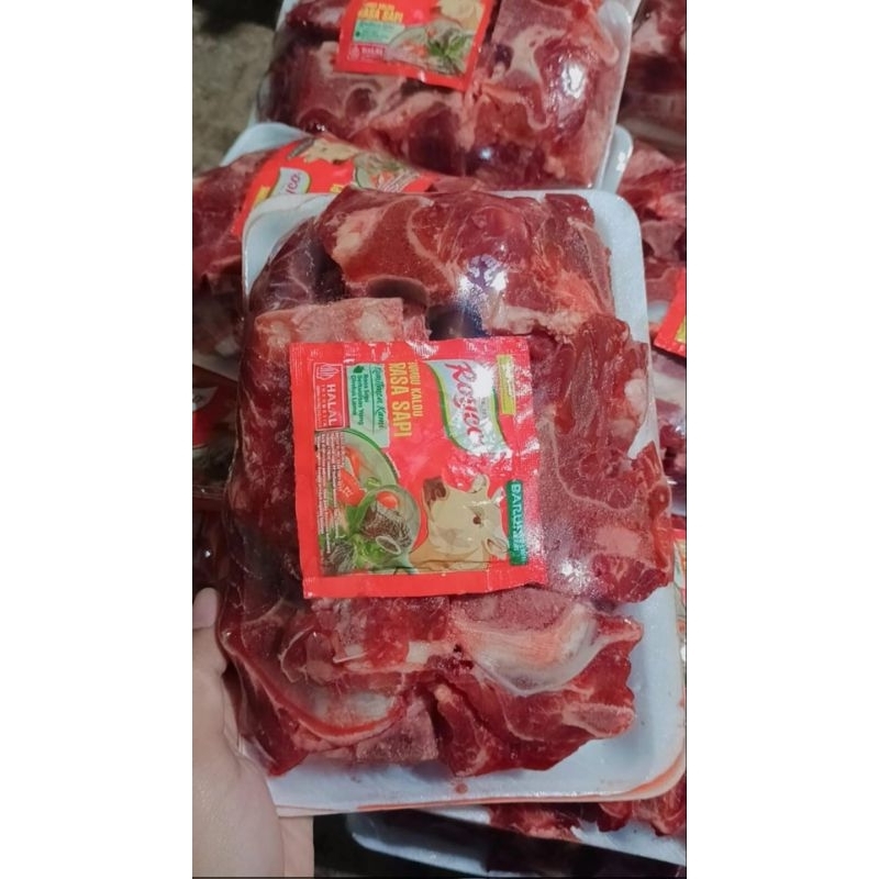 

TULANG SOP IGA 1 PACK 800GRAM