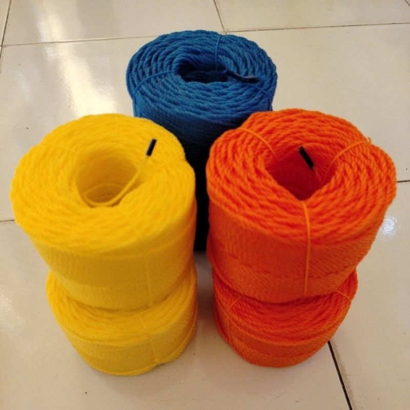 

Tali Tambang 2&2,5 mili per roll- Tali tampar/Tali layangan