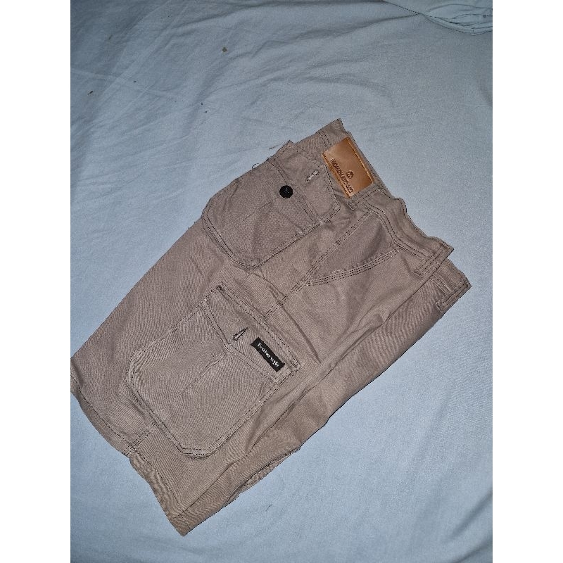 CELANA PENDEK PRIA (Second Matahari)