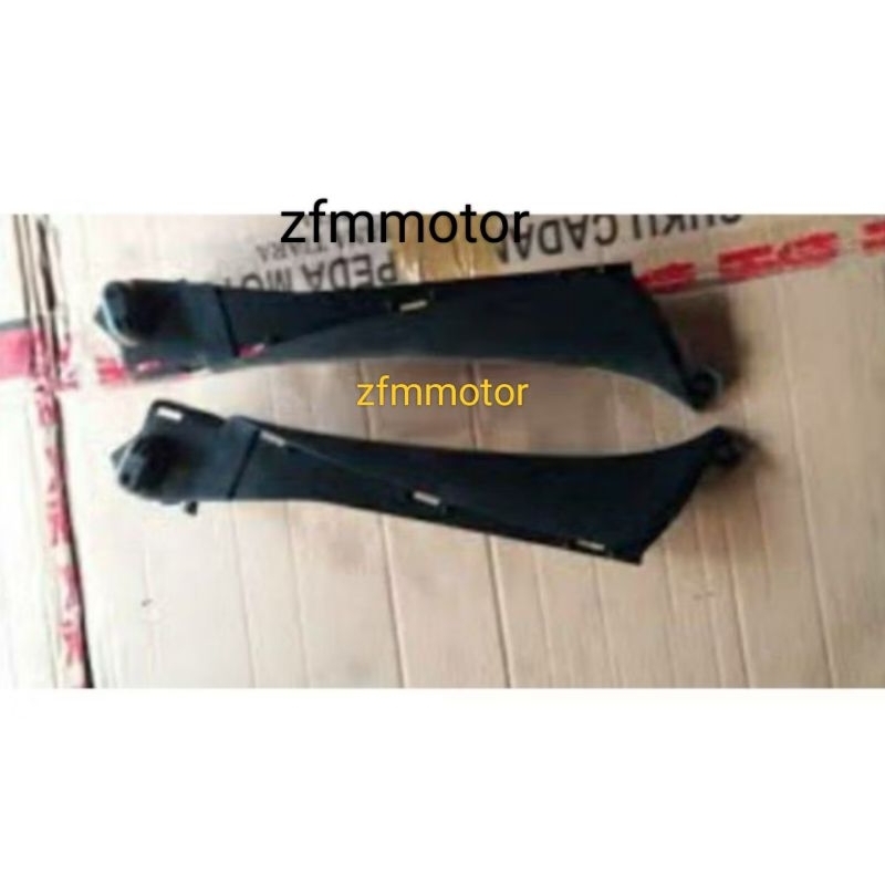 Sambungan sayap samping sambungan dek luar samping kanan kiri Honda Supra X 125 new betmen