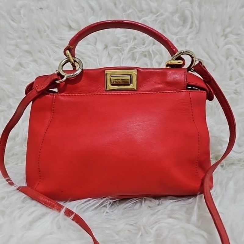 Sling Bag Fendi Peekeboo PL