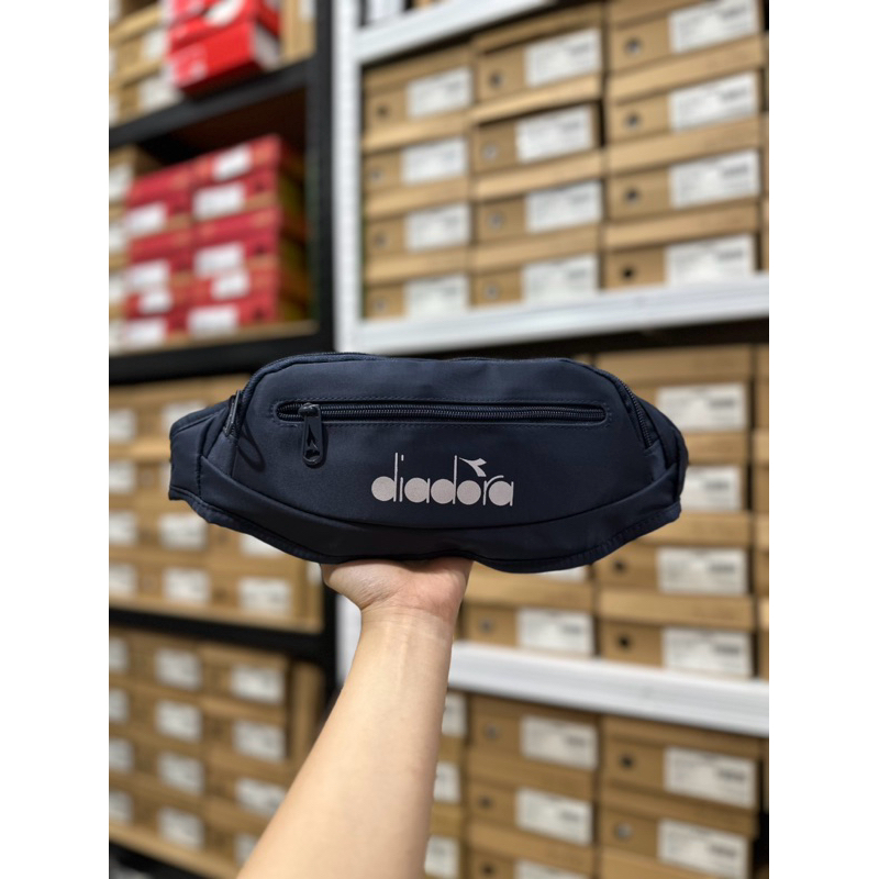 TAS DIADORA CANTONA WAIST BAG NAVY SLING BAG TAS SELEMPANG SHOULDER BAG DIAWB220633U ORIGINAL 100%