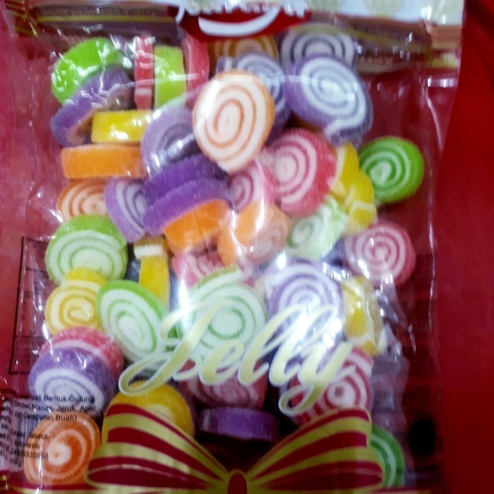 

JELLY THAILAND BENTUK ROLL KEMASAN 250GRAM