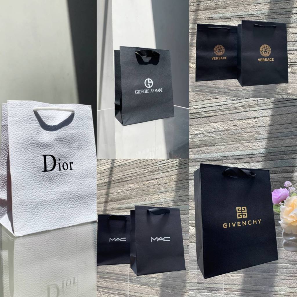 

Paper Bag Size Lengkap / Bungkus Hadiah Hampers Mewah / Paperbag Brand Terkenal / Paper Bag Premium