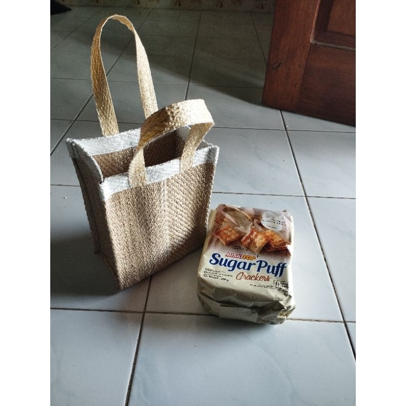 tas anyam SOUVENIR bingkisan hajatan berkat