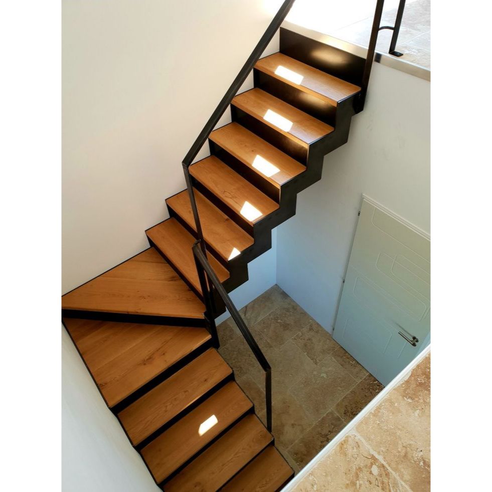 tangga besi rebah step conwood