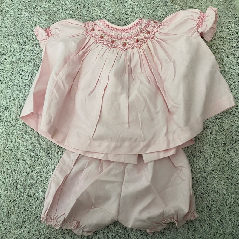 smocked tykes n tots