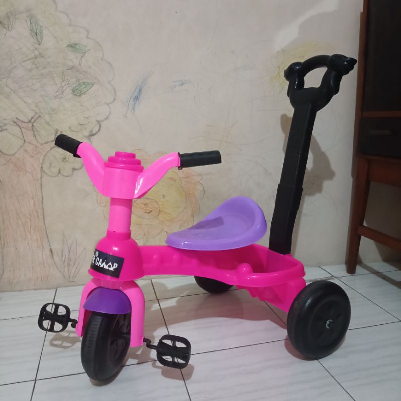 Sepeda anak roda tiga preloved