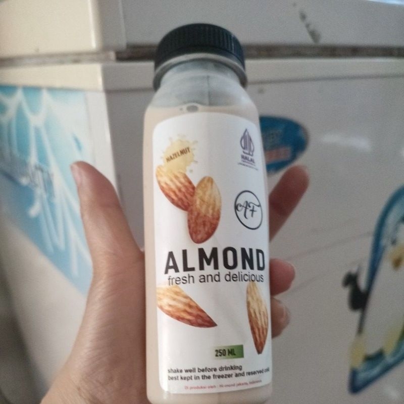 

susu almond hazelnut