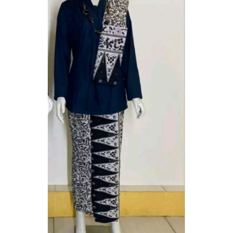 Kebaya IBI