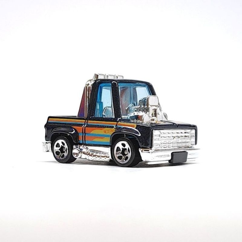 Hot Wheels toon'd 87 Chevy Silverado