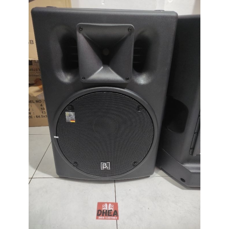 Speaker Aktif monitor Beta3 U15A Original 15inchi 400watt Garansi Resmi sepasang