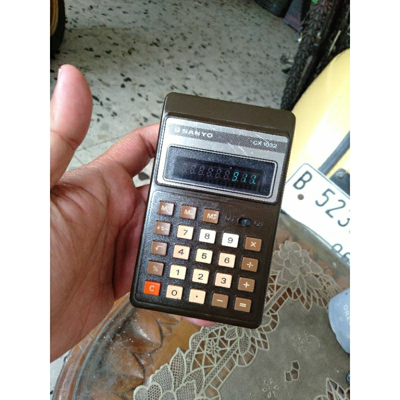

kalkulator vintage sanyo cx1032