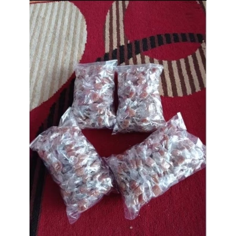 

Permen Jahe Asli 1 Pack Isi 100 Pcs / Melegakan Tenggorokan / Mencegah Mual dan Bisa untuk Ibu Hamil