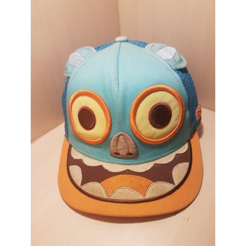 Topi second Elstinko