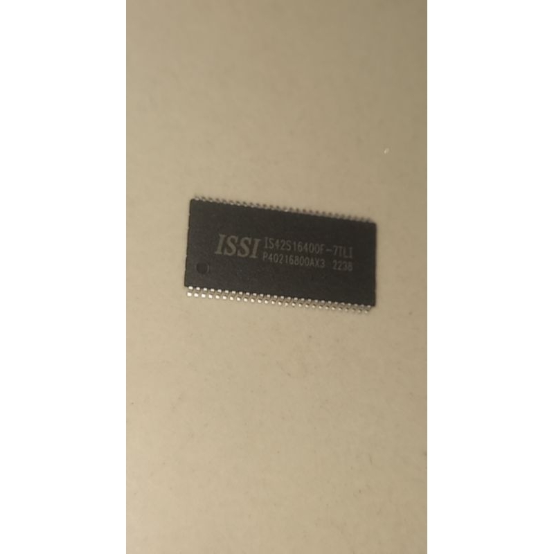 IC42S16400F-7TL IC42S16400F-7TLI ic ram korg pa3x pa800 pa2x