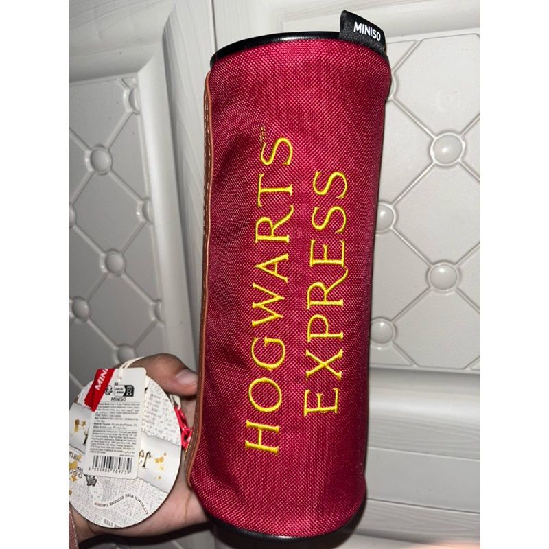 

[READY STOCK] MINISO X HARRY POTTER - Harry Potter Platform Nine and Three-Quarters Oxford Stationary Case | Tempat Pensil | Hogwarts