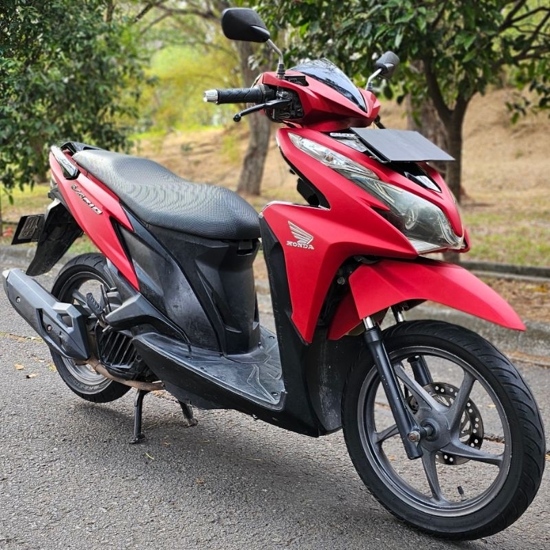 Motor Honda Vario 2014 KZR 125 Special Edition Second (Bekas Pemakaian)