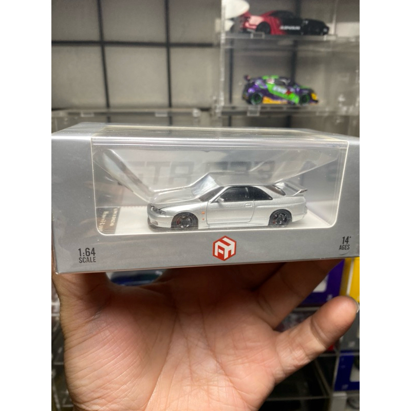 FOCAL HORIZON Nissan Skyline GT-R R33 Silver