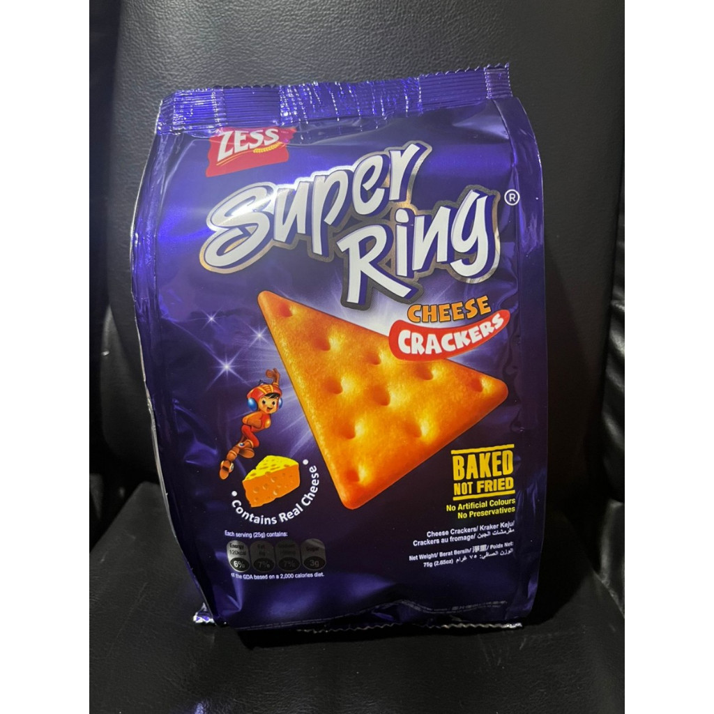 

Zess Super ring cheese crackers / biskuit keju zess / cheese crackers 75grm