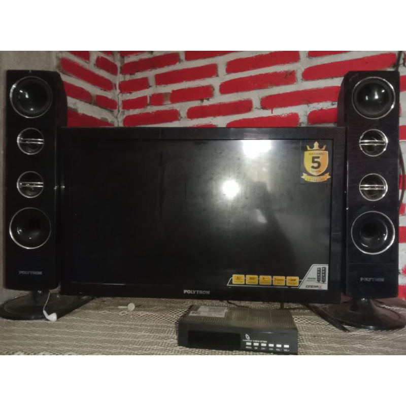 TV LED Polytron 24 Inch Cinemax Bekas Normal