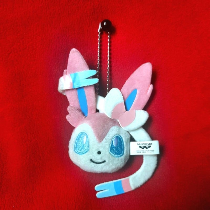 Gantungan Kunci Pokemon Sylveon Imut Cantik Banpresto