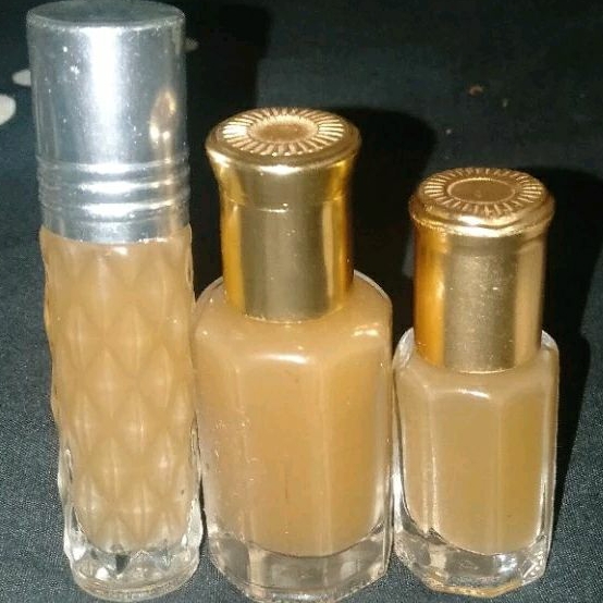 Minyak Wangi Ritual Bunga Pudak Pandan Berduri