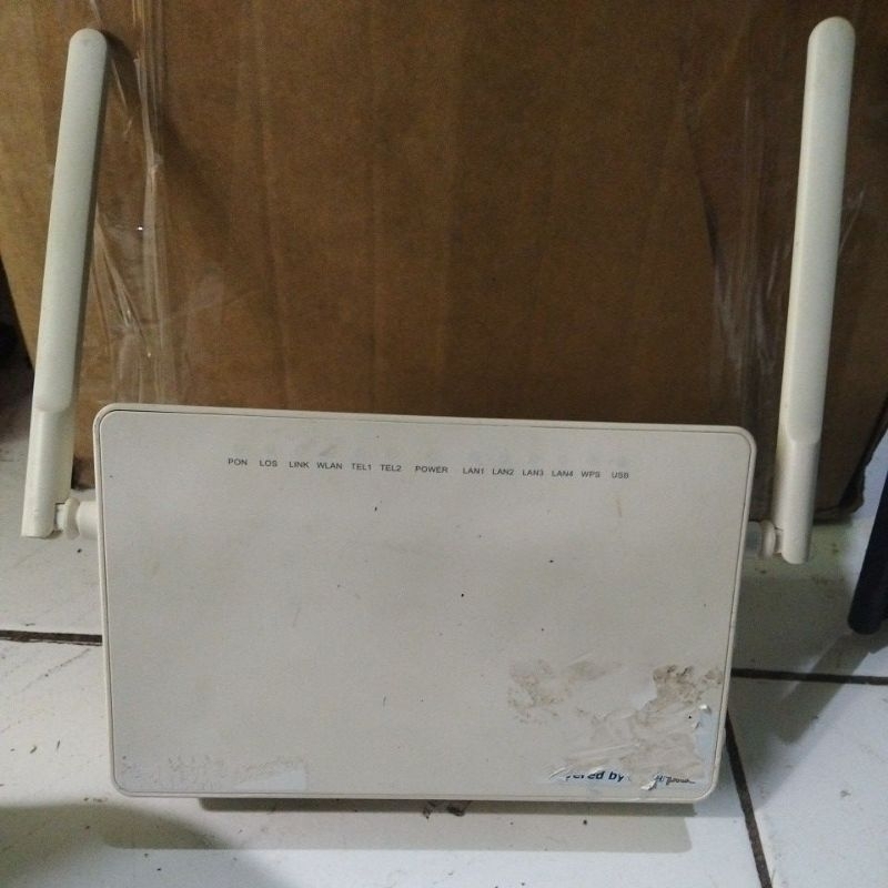 HUAWAIEcholifeHG8245c