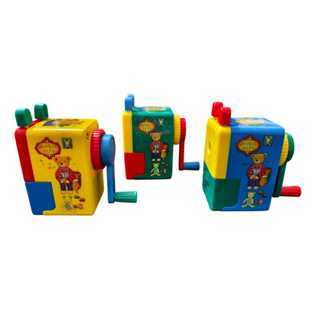 

KENKO SHARPENER A2 - SB (SANDY BEAR) HARGA PER PCS WARNA RANDOM