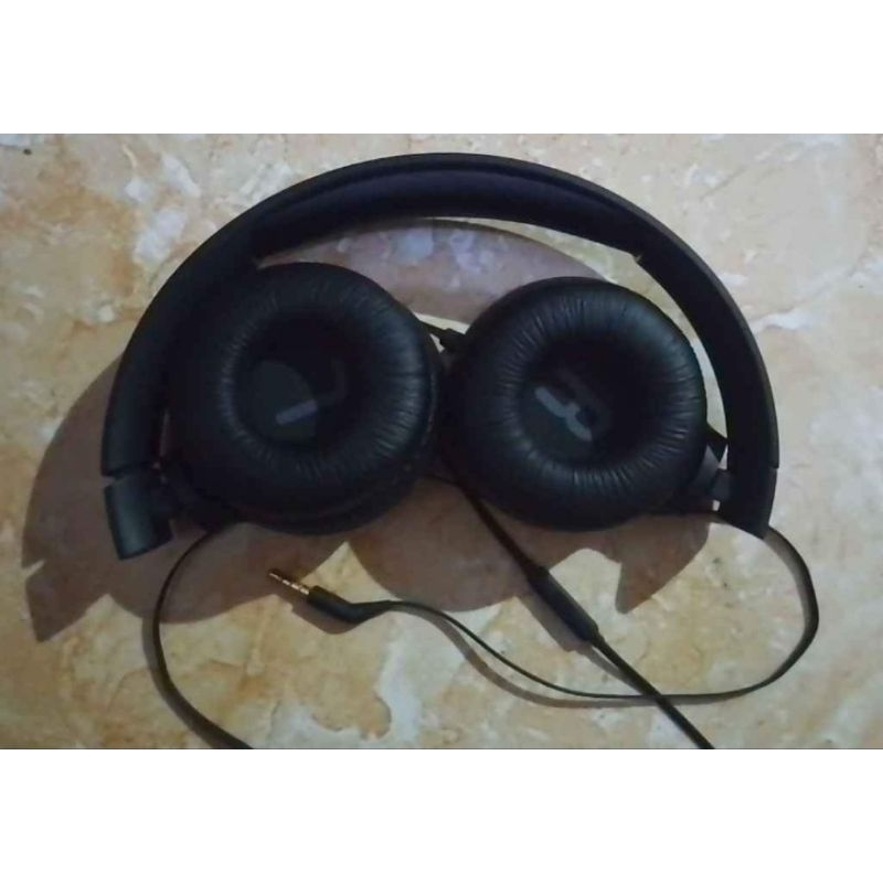 HEADPHONE/HEADSET JBL TUNE 500 BEKAS