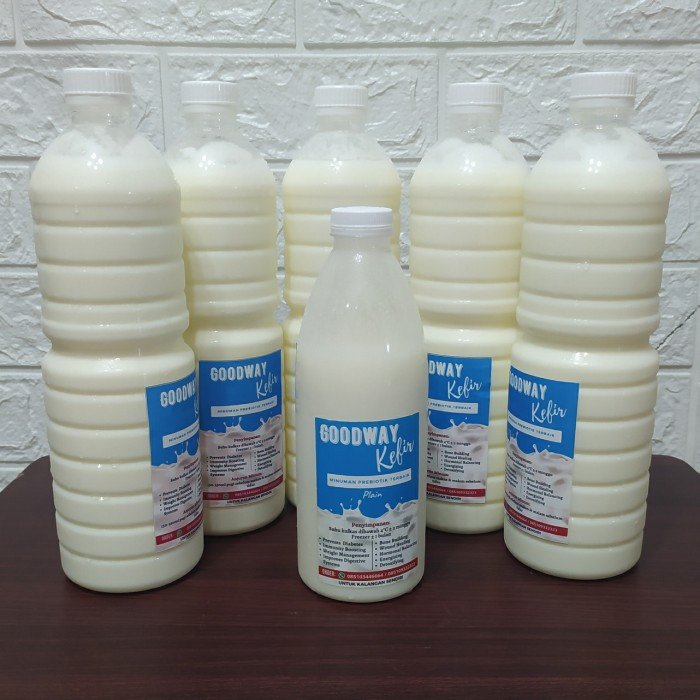 

Susu Kefir Sapi Original Fermentasi Susu Sapi Minuman Probiotik. Mencegah Corona Stunting Diabetes Osteoporosis Sembelit Superfood