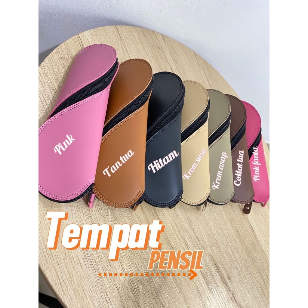 

TEMPAT PENSIL VARIASI/CEPUK TEMPAT ALAT TULIS KULIT SINTETIS SS105