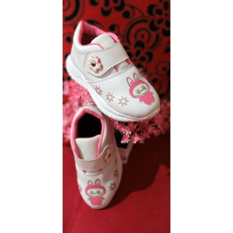 sepatu sekolah anak perempuan  kelompok bermain /sepatu sekolah paud/sepatu sekolah TK