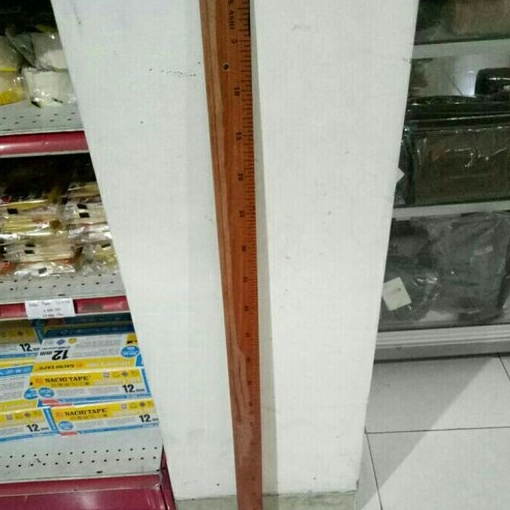 

Eksklusif Penggaris Kayu Papan Tulis 1 Meter 1 cm