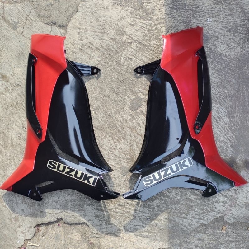 sayap luar dalam Suzuki smash Titan original