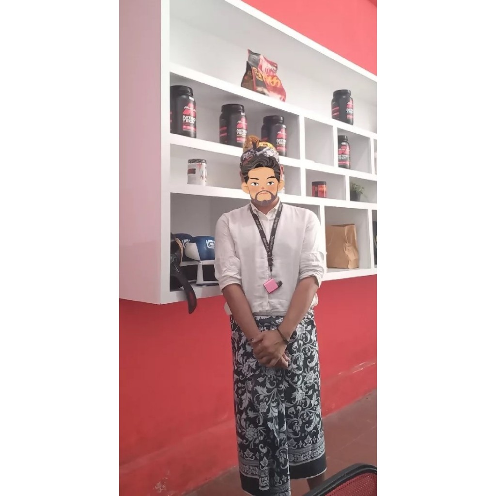 Set Sarung Bali Motif Patra Kotak Catur Dan Udeng Balinese sarong traditional