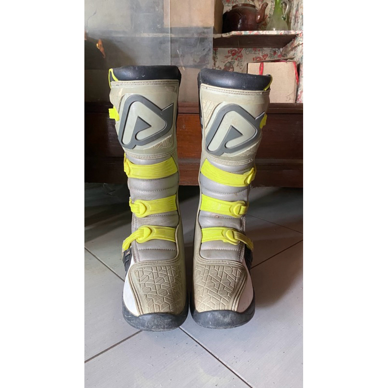 Sepatu Trail ACERBIS
