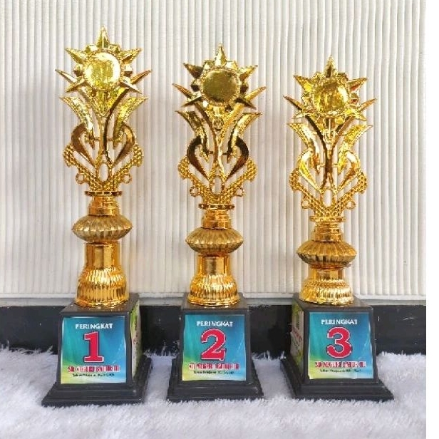 PIALA TROPHY PLASTIK,PIALA ANAK, PIALA MURAH,PIALA MARMER,DUPLIKAT PIALA, LOMBA MEWARNAI, PIALA AKRI