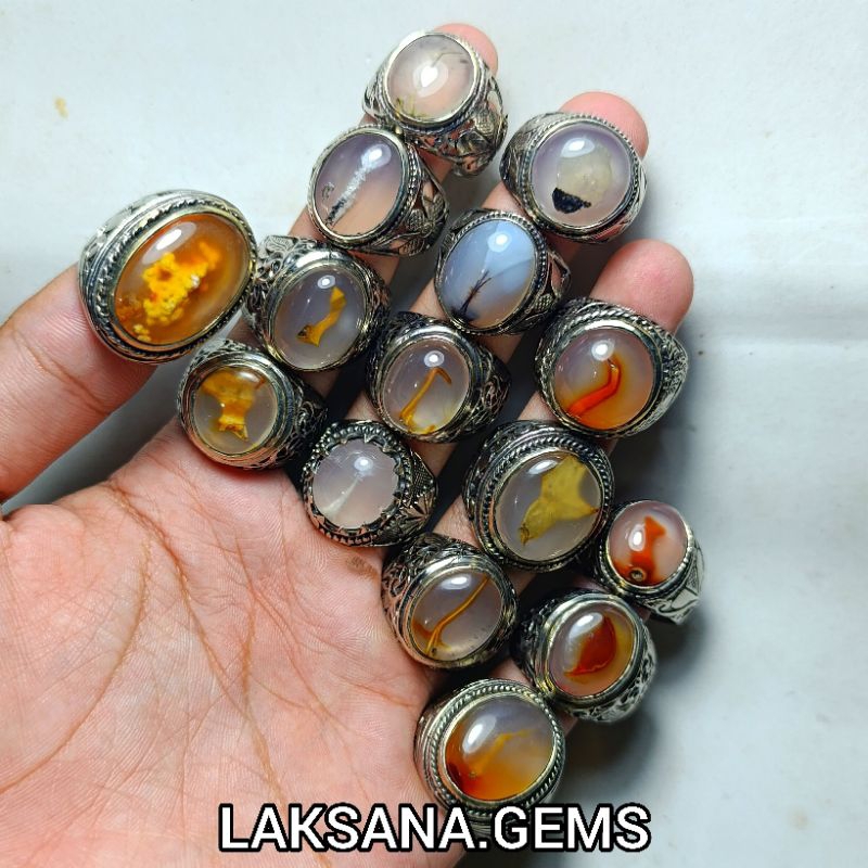 Batu Cincin Pacitan Motif Unik / Akik Pacitan Motif Super / Cincin Akik Pacitan Bermotif Hq ( Satu 1