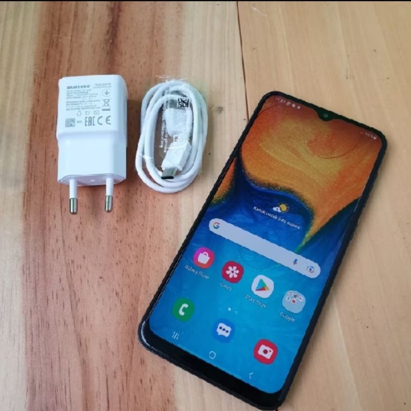HP ABSEN KANTOR SAMSUNG A20 SECOND