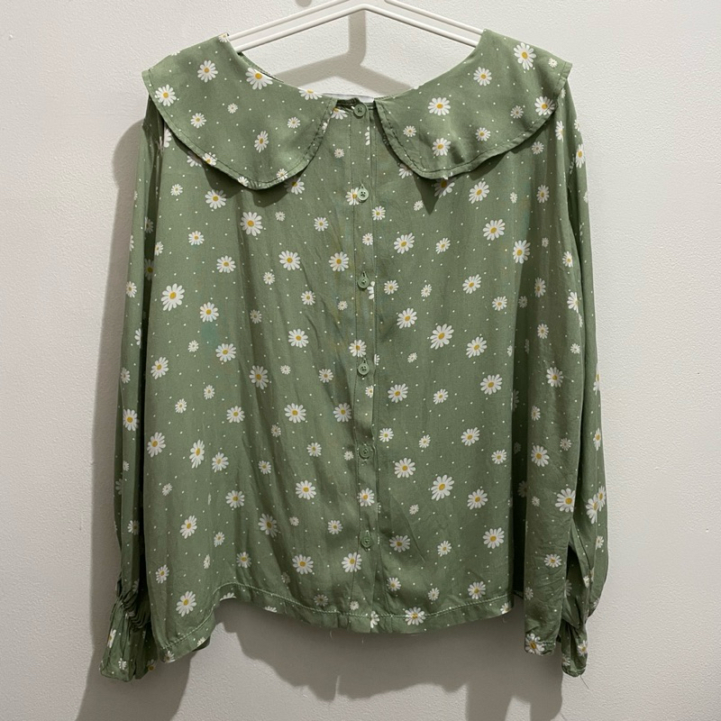 Preloved Kemeja Hijau Sage NUNA NANU