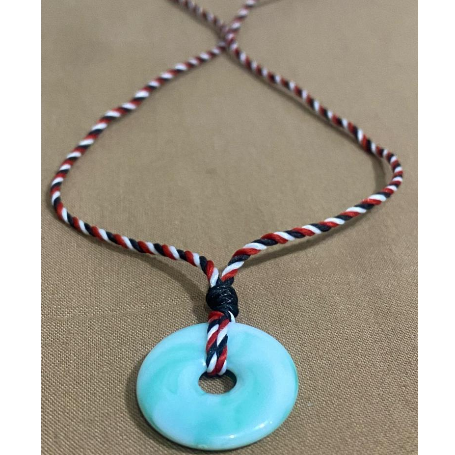 Kalung Tridatu Dengan Bandul Giok Burma