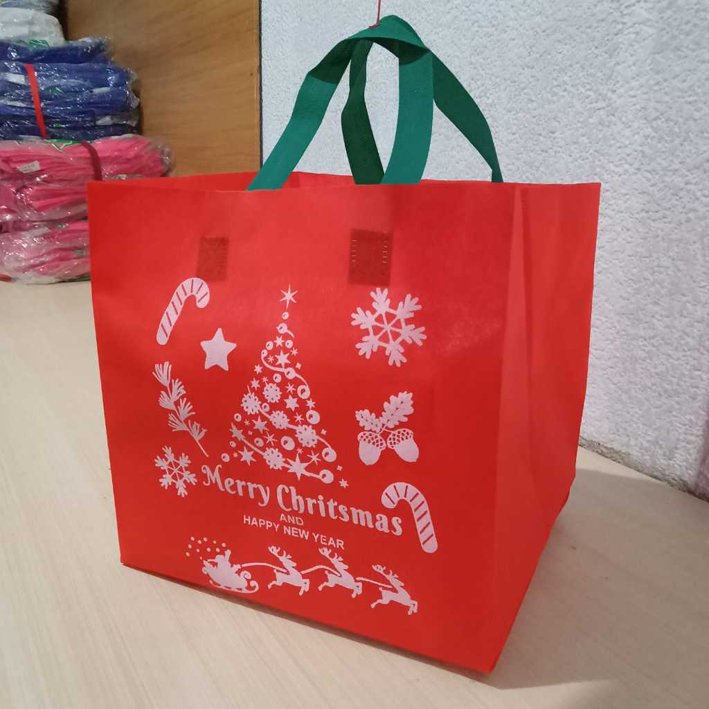 

( Per PCS ) Tas Laminasi Box Motif Natal / Tas Spunbond Natal Merry Chrismas Box 25x25