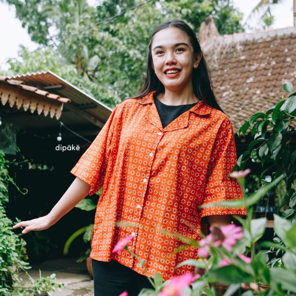 Kemeja Oversized Batik Cap Laila