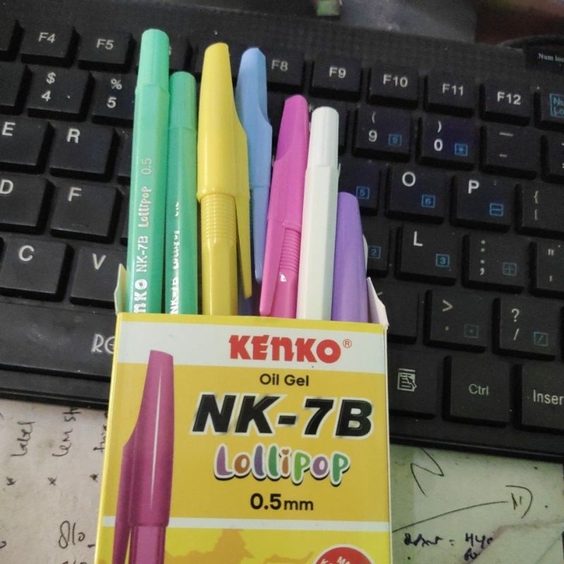 pulpen kenko nk7B cover warna warni