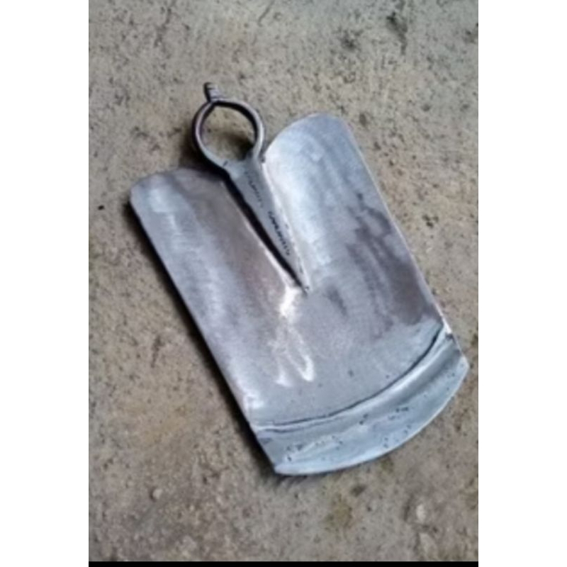 cangkul baja asli Jawa anti lengket. cangkul Sindang asli Jawa terek baja