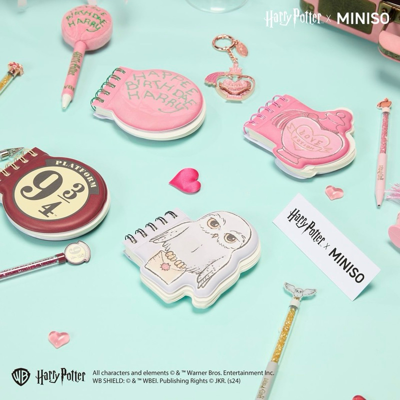 

[PRE-ORDER] Miniso x Harry Potter Mini Notebook