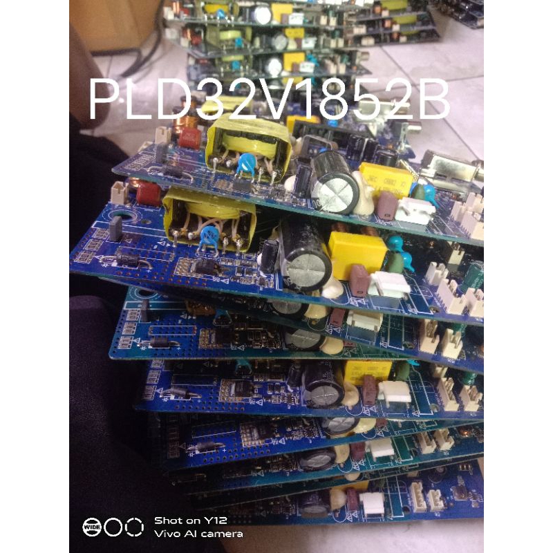 MB POLYTRON PLD32V1852B Digital