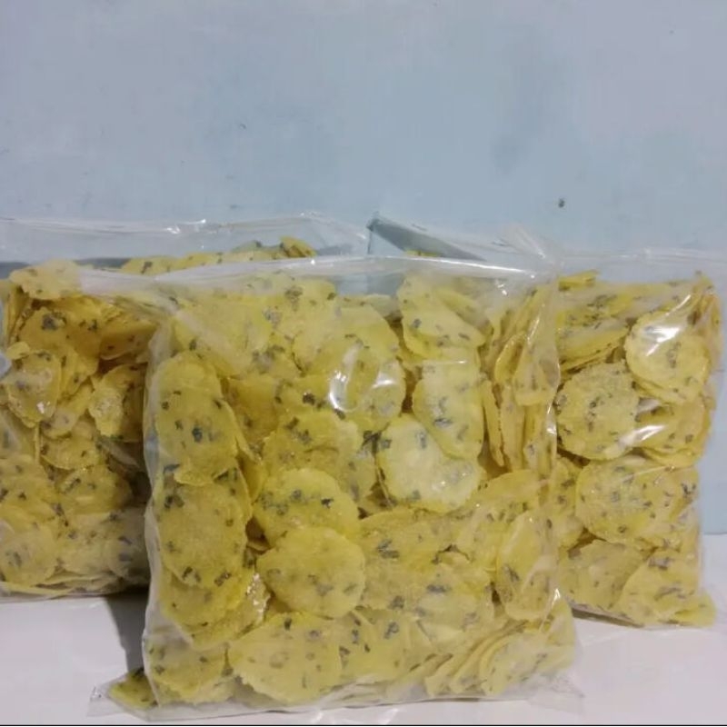 1 kg Opak singkong mentah, samiler singkong mentah,kepeng singkong mentah, kecimpring singkong menta