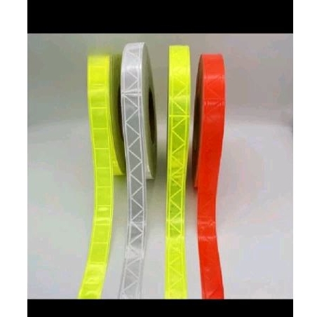 

Scotlight Hijau Silver Kuning Orange Scotlight Plastik Scotlight Safety Scotlight Hijau Plastik